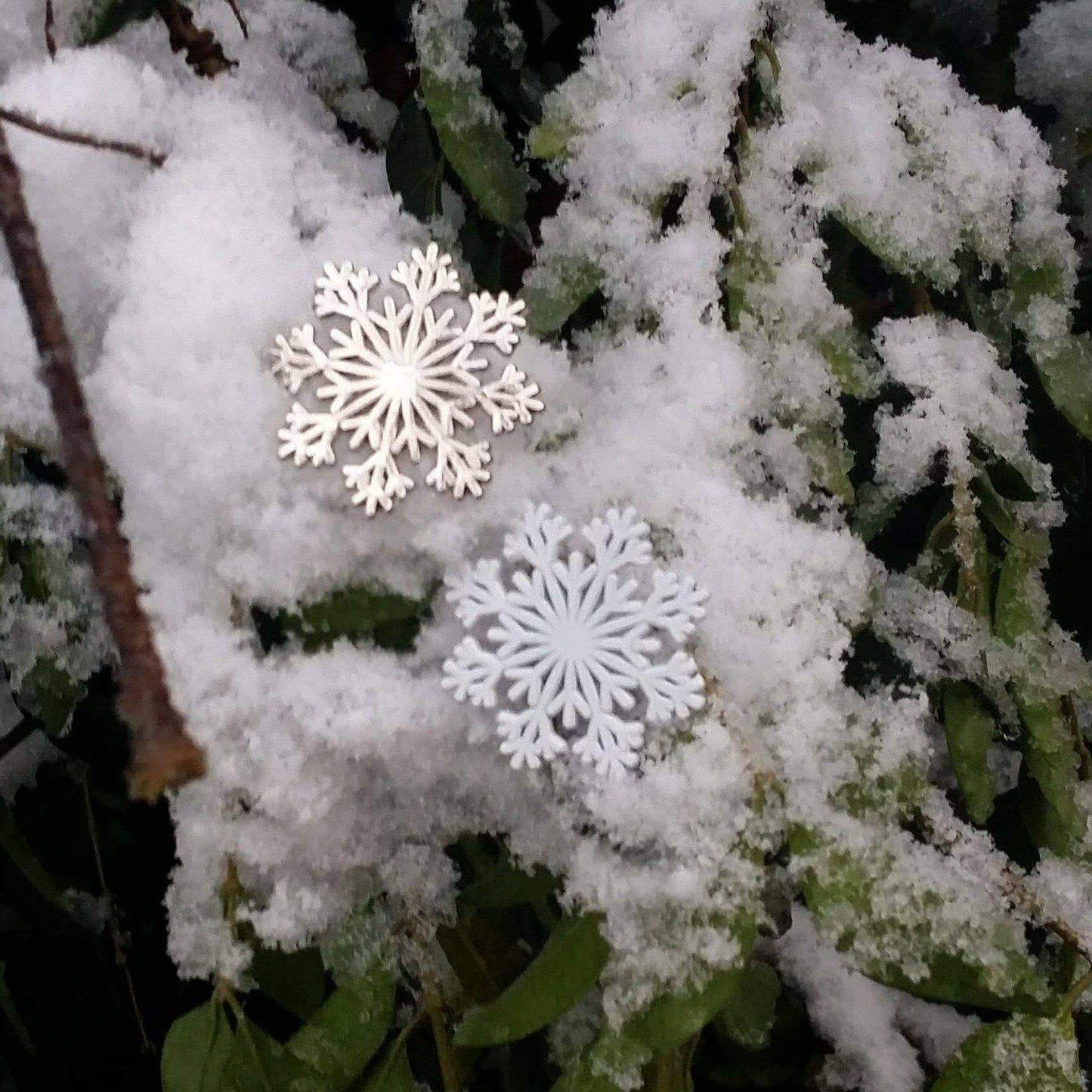 Snowflake Pin - Kolorspun Enamel Pins